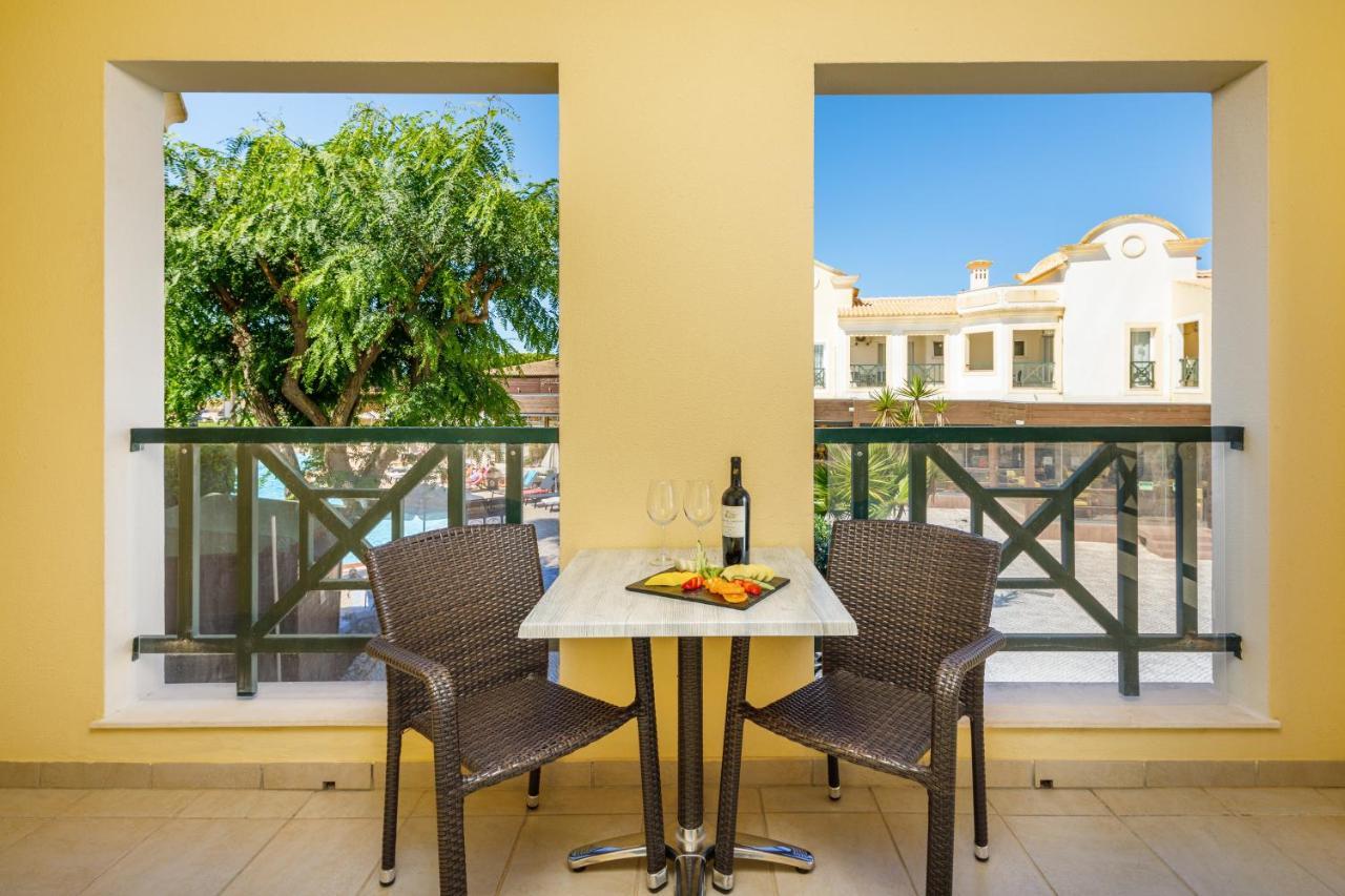 Ap Adriana Beach Resort 阿尔布费拉 外观 照片